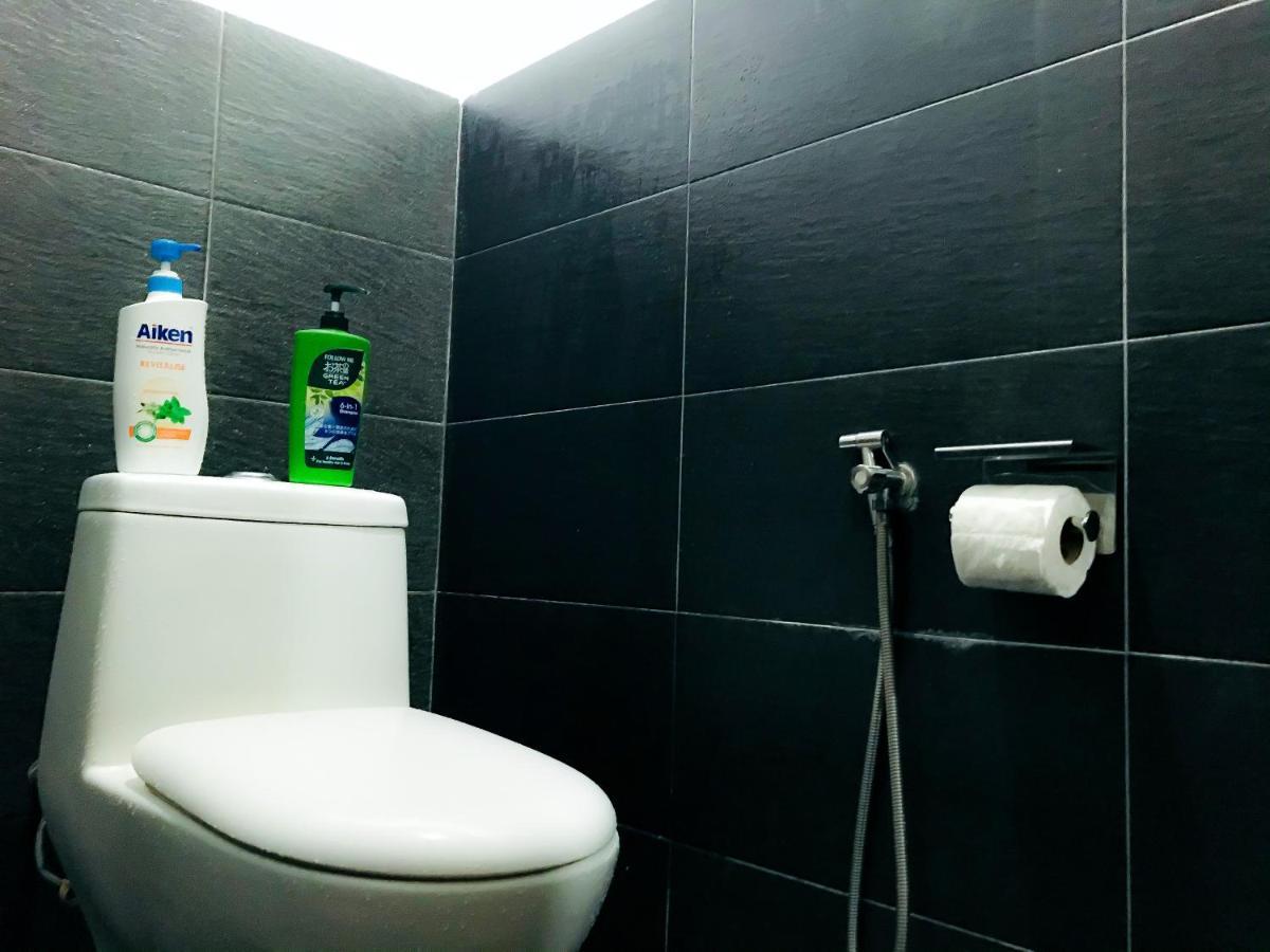 Rihla Dataran Tengah Hostel Gua Musang Buitenkant foto