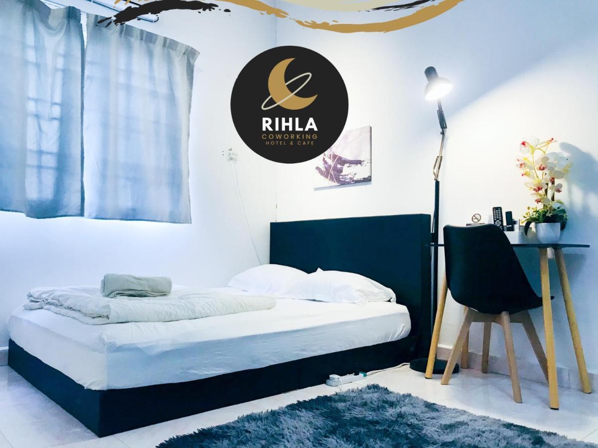 Rihla Dataran Tengah Hostel Gua Musang Buitenkant foto